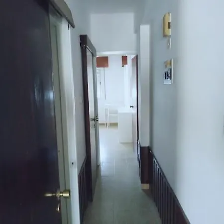 Sea Breeze Apartment